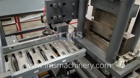 cable tray roll forming machine